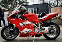 CARENADO MOTO PARA DUCATI