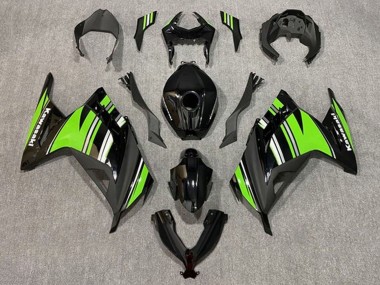 Carenado Moto Kawasaki EX300 2013-2024 - Negro Brillante Verde Blanco Raya