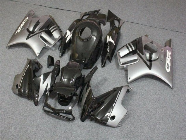Negro Kit Carenado Inyección Honda CBR 600 F3 95-98 Negro Kit Carenado Inyección Honda CBR 600 F3 95-98