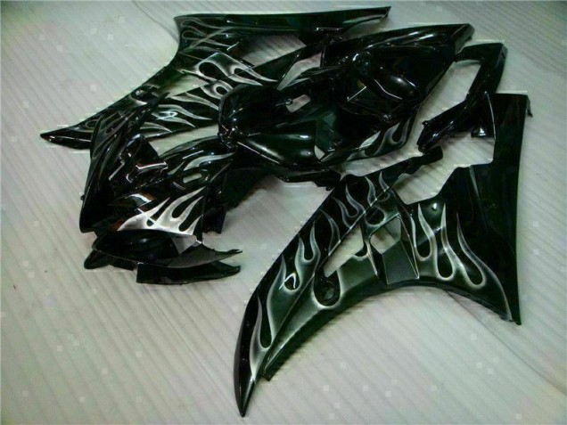 Plata Llama Negro Carenado Moto Yamaha R6 06-07 Plata Llama Negro Carenado Moto Yamaha R6 06-07