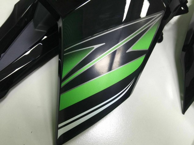 Verde Negro Inyección Kit Carenado Moto Kawasaki Z800 13-16 Verde Negro Inyección Kit Carenado Moto Kawasaki Z800 13-16